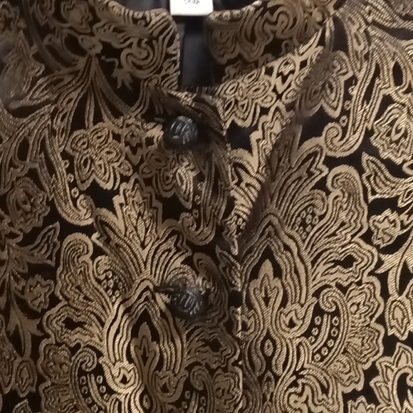 FINAL PRICENWOT Coldwater Creek black/gold mock neck foliage/floral print jacket - Picture 3 of 14